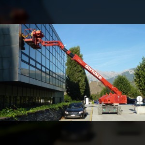 Telescopic boom lift 23m