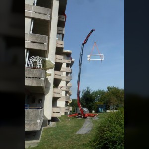 Compact crane 23m