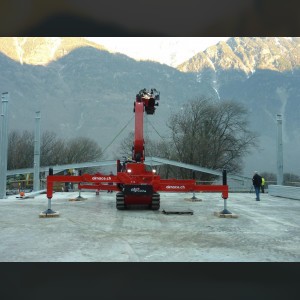 Spider crane 35m